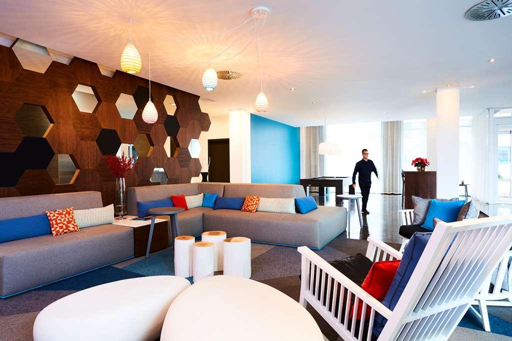 Alt Hotel St. John's Interior foto
